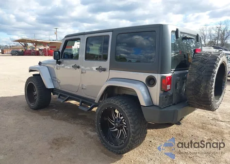 2013 Jeep Wrangler Unlimited Sport из США, поврежденный, VIN 1C4BJWDG5DL609427